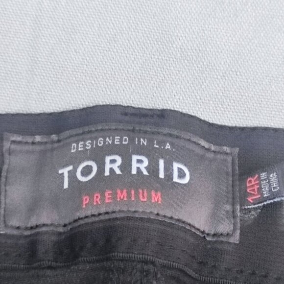 Torrid Bombshell Skinny jeans women's size 14R Grey High-rise premium stretch - Picture 5 of 13